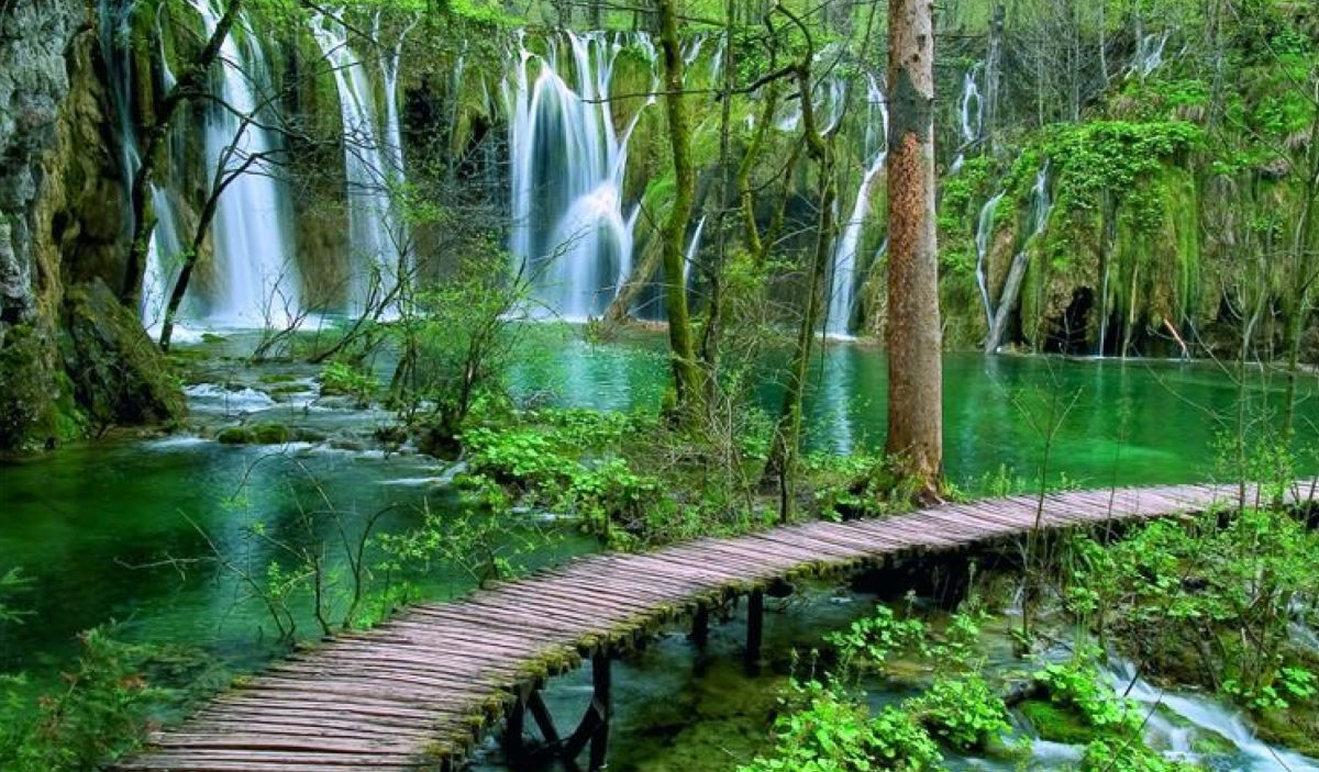 VODIČ ZA PLITIVČKA JEZERA